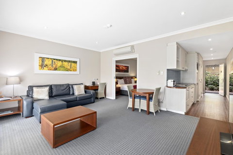 Caves House Hotel & Apartments Yallingup - Schoolies Week Accommodation 19