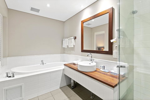 Caves House Hotel & Apartments Yallingup - Schoolies Week Accommodation 17