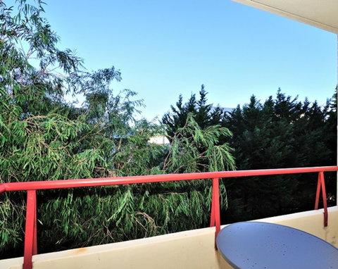 Cappuccino Delight - 1 Bedroom Central Fremantle Apartment - Schoolies Week Accommodation 8
