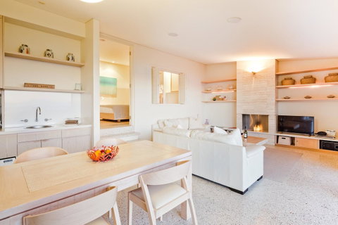 Injidup Spa Retreat - Schoolies Week Accommodation 25