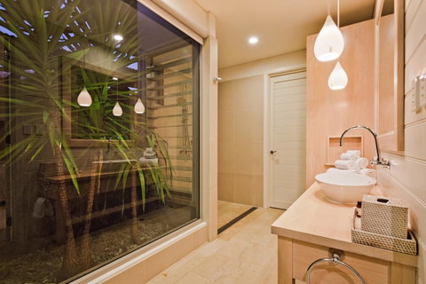 Injidup Spa Retreat - Schoolies Week Accommodation 23