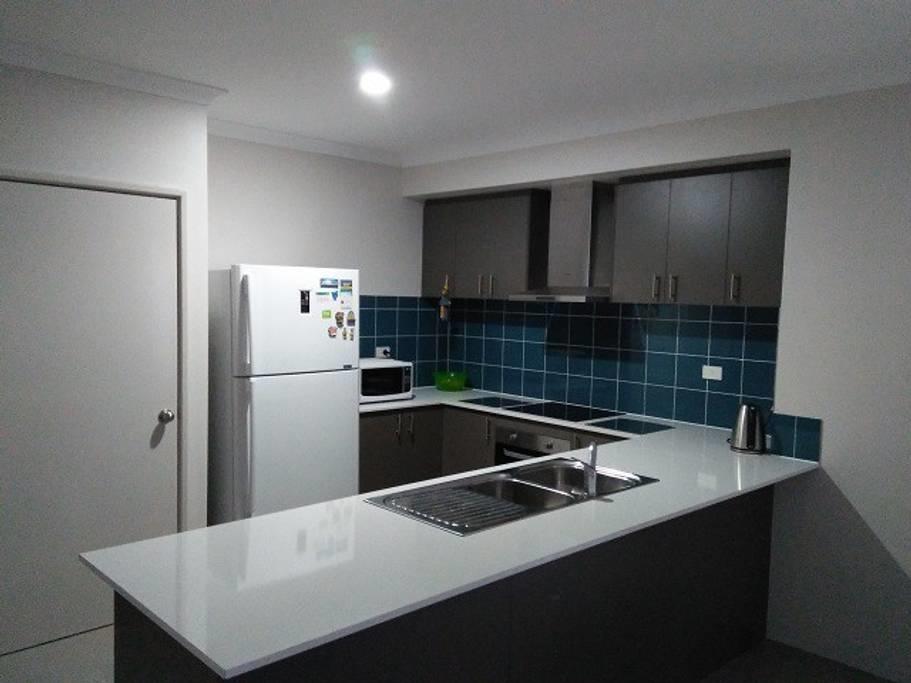 Orange Grove WA Schoolies Week Accommodation