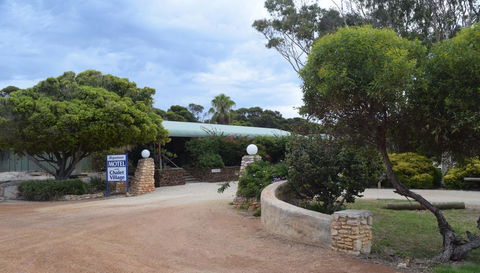 Hopetoun Motel & Chalet Village - Schoolies Week Accommodation 13