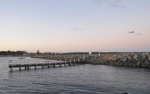 Hopetoun Motel & Chalet Village - Schoolies Week Accommodation 14