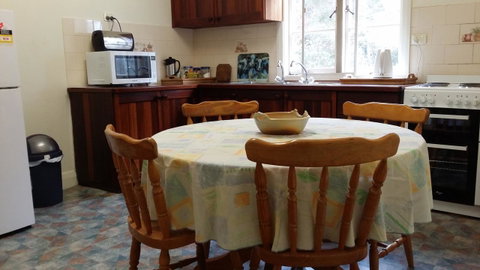 Woodlands Of Balingup Bush Cottages - Schoolies Week Accommodation 0