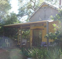Black Cockatoo Lodge - Schoolies Week Accommodation