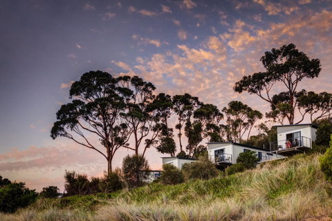 Swansea Beach Chalets - Schoolies Week Accommodation 28