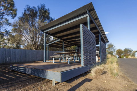 Swansea Beach Chalets - Schoolies Week Accommodation 29