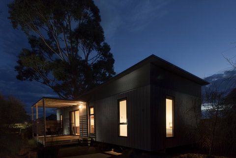 Swansea Beach Chalets - Schoolies Week Accommodation 36