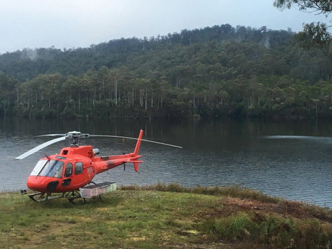 Tullah Lakeside Lodge - Schoolies Week Accommodation 12