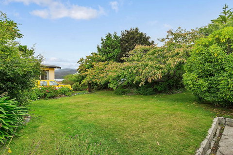 Smugglers Rest Apartments Dover - Schoolies Week Accommodation 18