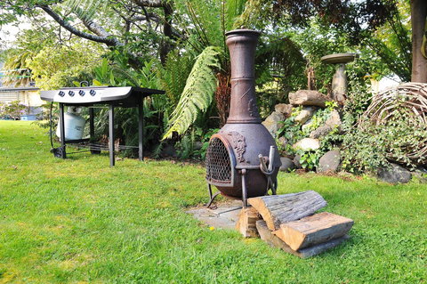 Smugglers Rest Apartments Dover - Schoolies Week Accommodation 16
