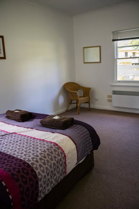 Giants Table And Cottages - Schoolies Week Accommodation 6