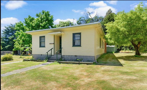 Giants Table And Cottages - Schoolies Week Accommodation 2