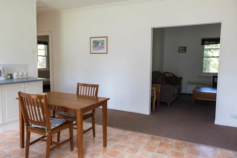 Giants Table And Cottages - Schoolies Week Accommodation 20