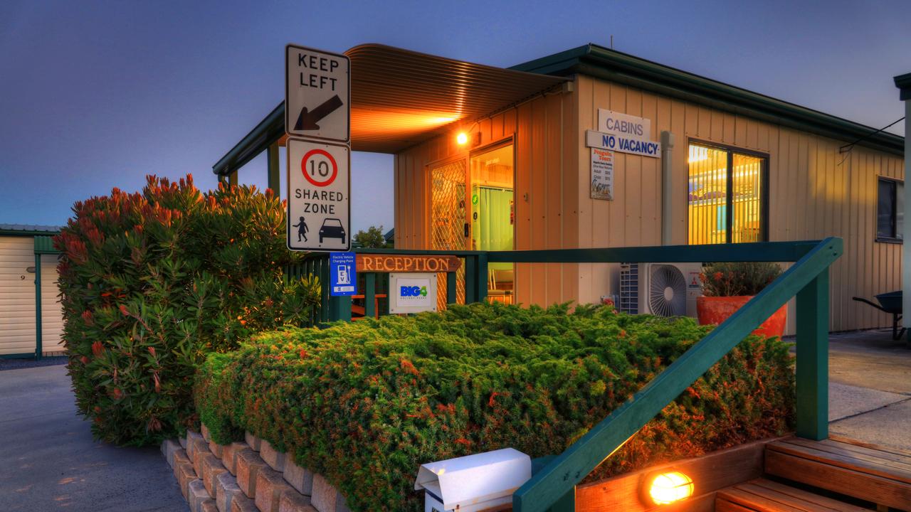  Schoolies Week Accommodation