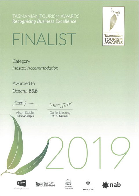 Oceana B&B - Schoolies Week Accommodation 2