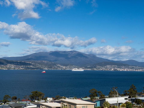 Oceana B&B - Schoolies Week Accommodation 14