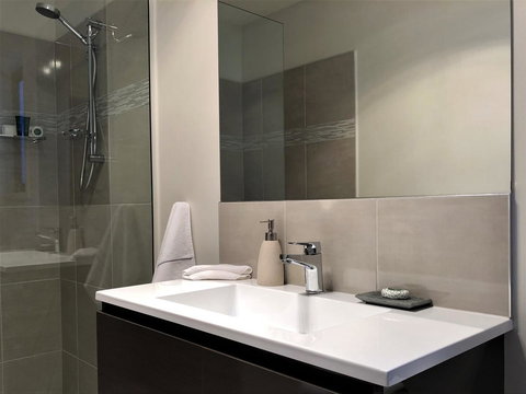 Oceana B&B - Schoolies Week Accommodation 28