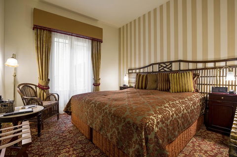 Hadley\'s Orient Hotel - Schoolies Week Accommodation 32