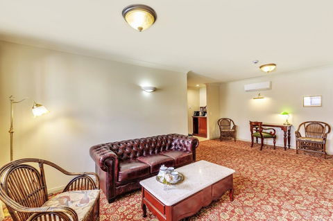 Hadley\'s Orient Hotel - Schoolies Week Accommodation 17