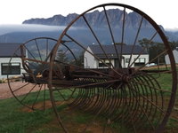 Book West Kentish Accommodation Vacations Schoolies Week Accommodation Schoolies Week Accommodation