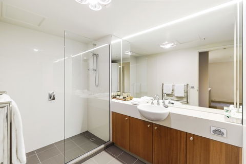 The Old Woolstore Apartment Hotel - Schoolies Week Accommodation 15