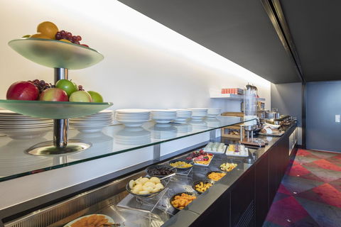 RACV Hobart Hotel - Schoolies Week Accommodation 25