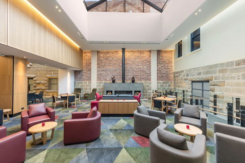 RACV Hobart Hotel - Schoolies Week Accommodation 6