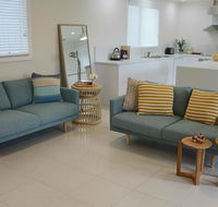 Sisters Beach Paradise - Schoolies Week Accommodation