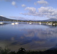 Driftwood Cottages - Schoolies Week Accommodation