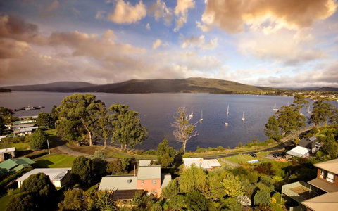 Driftwood - Schoolies Week Accommodation 7