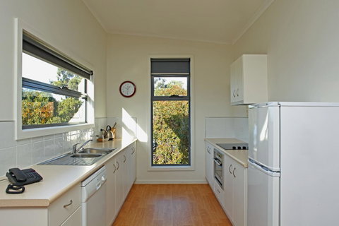 Driftwood - Schoolies Week Accommodation 19
