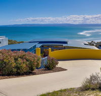 Banksy's By The Bay - Schoolies Week Accommodation