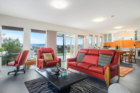 Manfield Seaside Bruny Island - Schoolies Week Accommodation 4