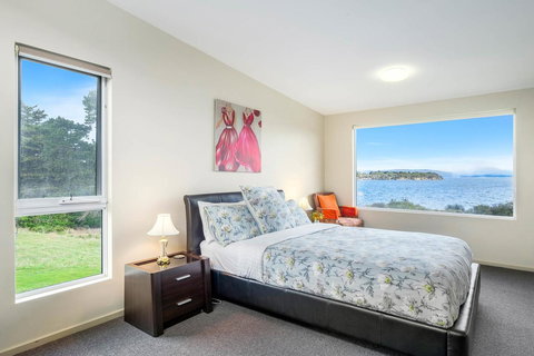 Manfield Seaside Bruny Island - Schoolies Week Accommodation 1