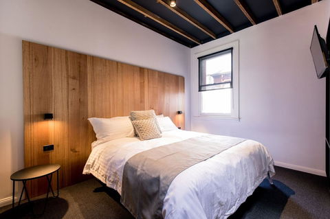 105 Mac Unique Apartments - Schoolies Week Accommodation 6
