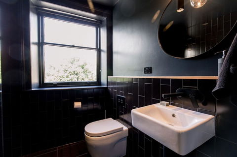 105 Mac Unique Apartments - Schoolies Week Accommodation 19