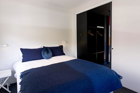 105 Mac Unique Apartments - Schoolies Week Accommodation 18