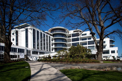 Mantra Charles Hotel - Schoolies Week Accommodation 9