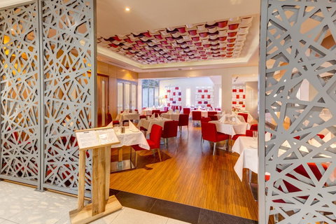 Mantra Charles Hotel - Schoolies Week Accommodation 6
