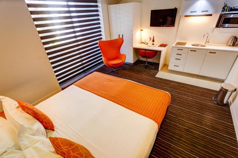 Mantra Charles Hotel - Schoolies Week Accommodation 40