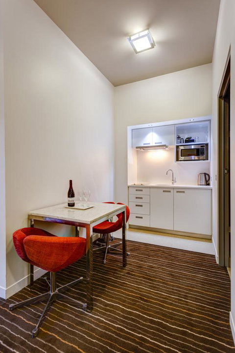 Mantra Charles Hotel - Schoolies Week Accommodation 30