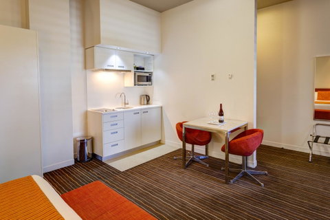 Mantra Charles Hotel - Schoolies Week Accommodation 31