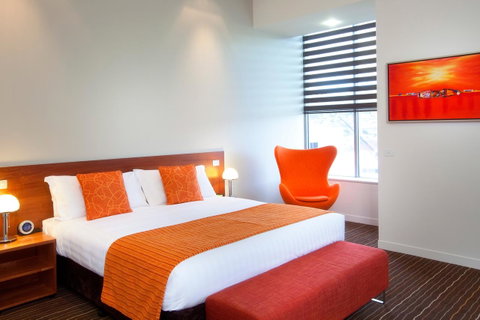 Mantra Charles Hotel - Schoolies Week Accommodation 1