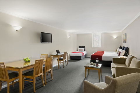 Hobart Waterfront Apartments - Schoolies Week Accommodation 3