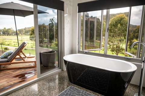 Adventure Bay Retreat Bruny Island - Schoolies Week Accommodation 32