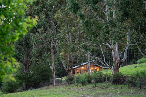 Adventure Bay Retreat Bruny Island - Schoolies Week Accommodation 24