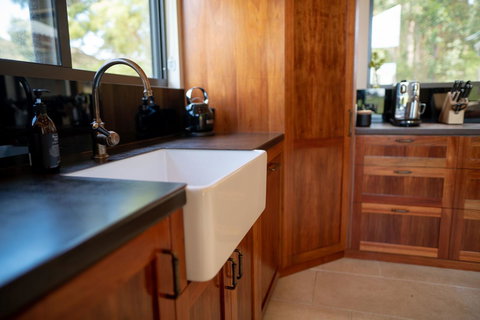 Adventure Bay Retreat Bruny Island - Schoolies Week Accommodation 25