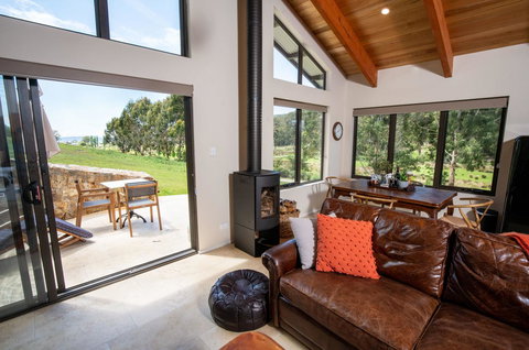 Adventure Bay Retreat Bruny Island - Schoolies Week Accommodation 19